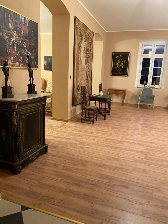 Palac Osowo Gostynskie Gostyń Exterior foto